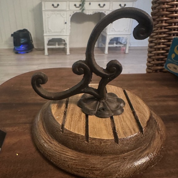 Hook - Picture 2 of 2